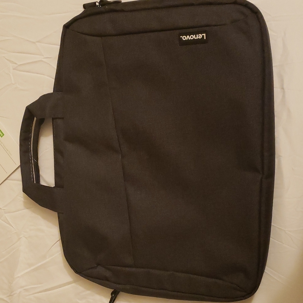 Lenovo 15.6 Laptop Casual  top loader T210